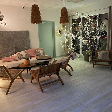 Cit'Hotel Des 2 Golfs Leucate Dış mekan fotoğraf