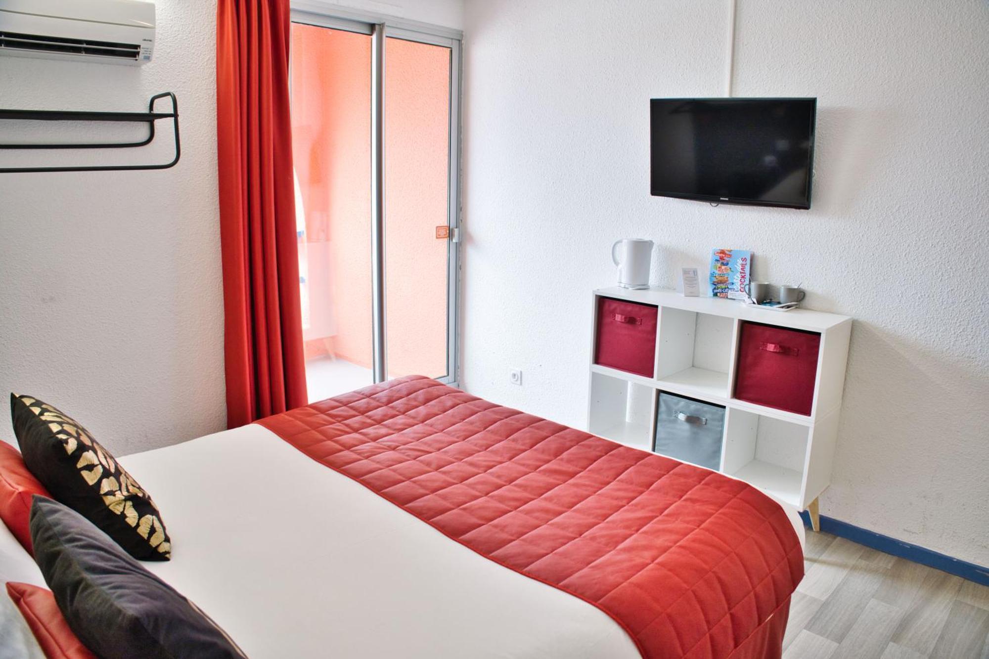 Cit'Hotel Des 2 Golfs Leucate Dış mekan fotoğraf