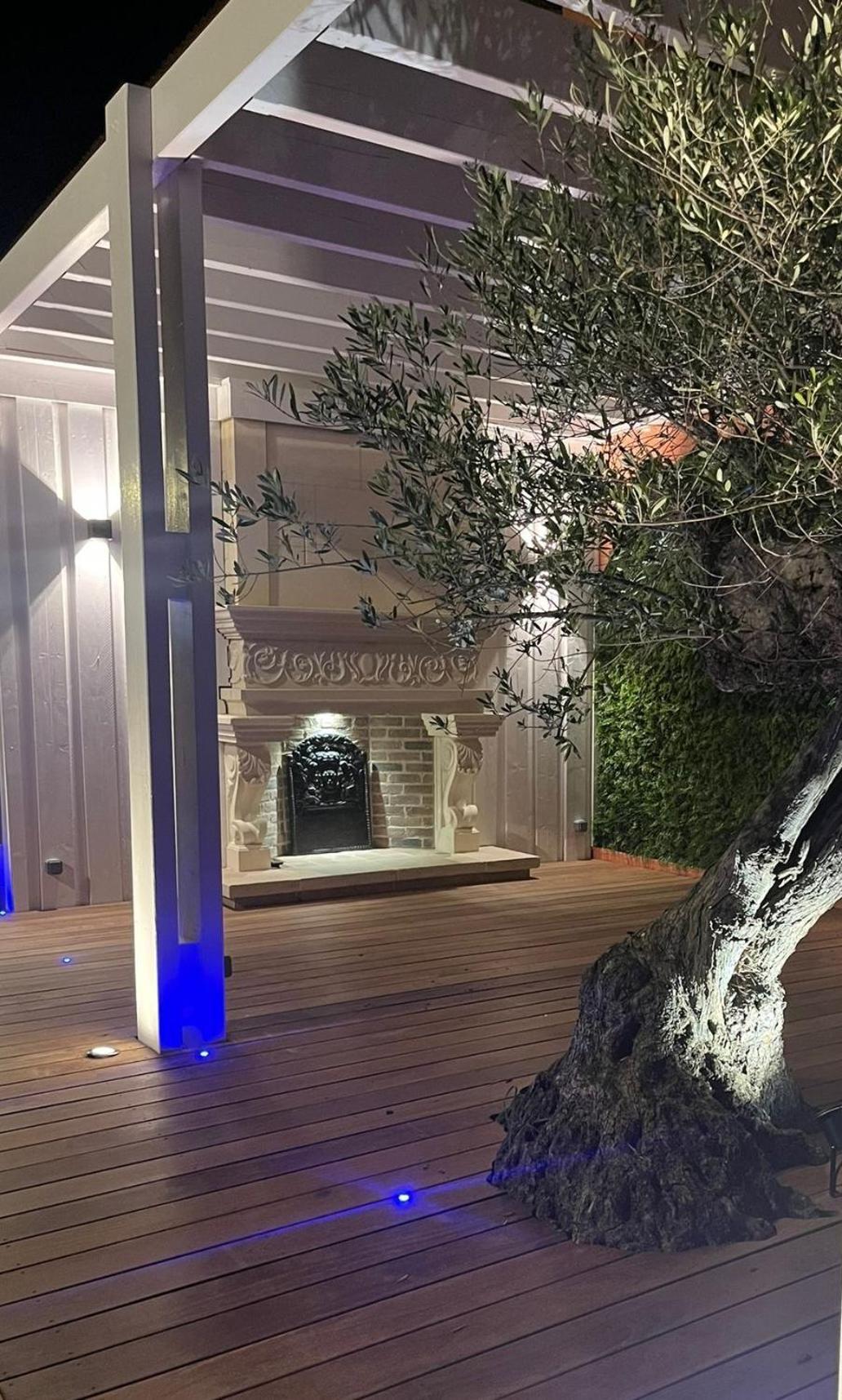 Cit'Hotel Des 2 Golfs Leucate Dış mekan fotoğraf